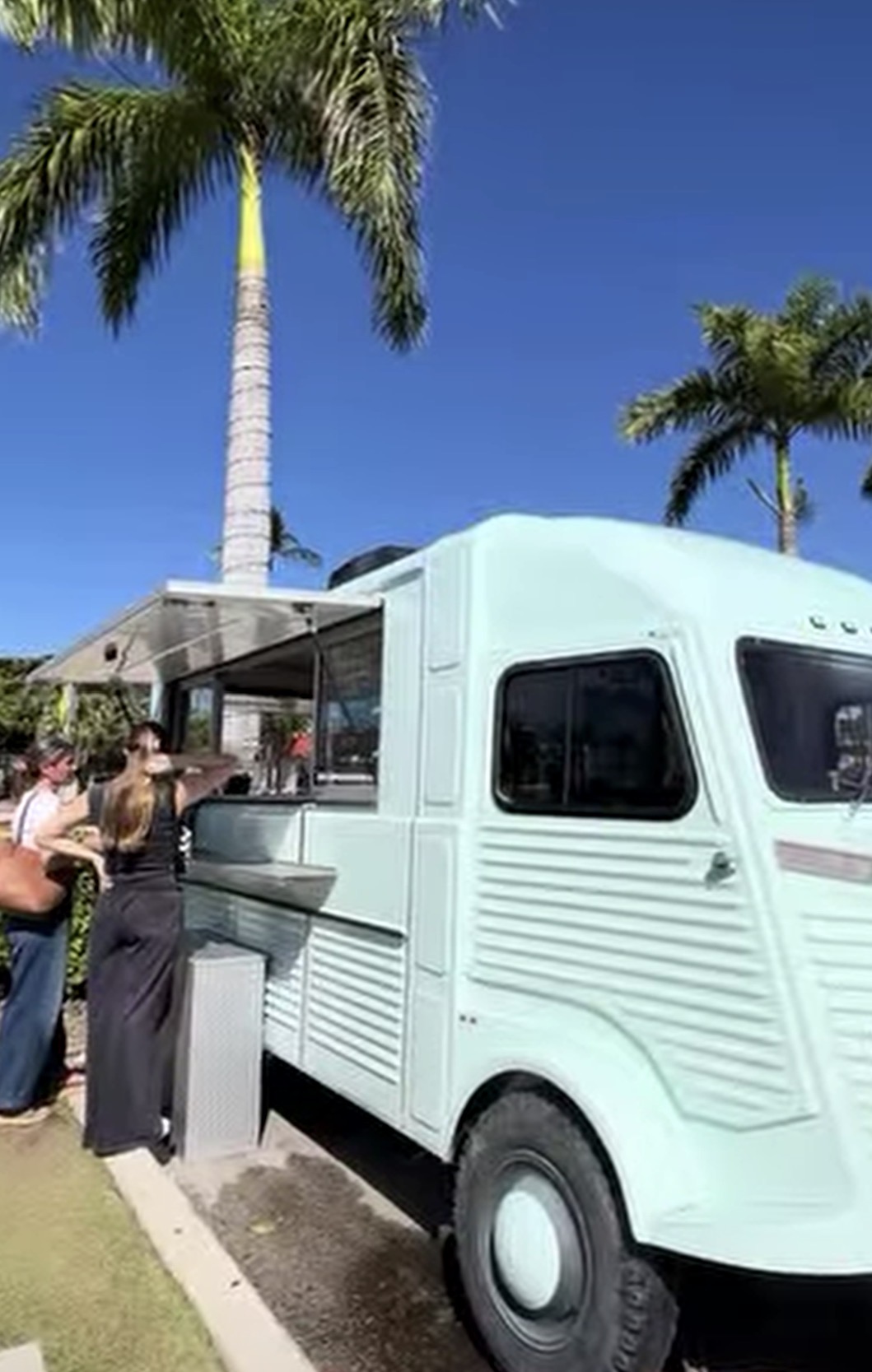 Doreen's vintage coffee truck